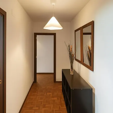 Familiar En Nuevo Centro - Parque Turia Valencia